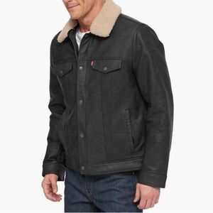 LEVI'S MEN'S FAUX LEATHER SHERPA-TRIM TRUCKER JACKET IN BLACK SIZE: XXL NWT